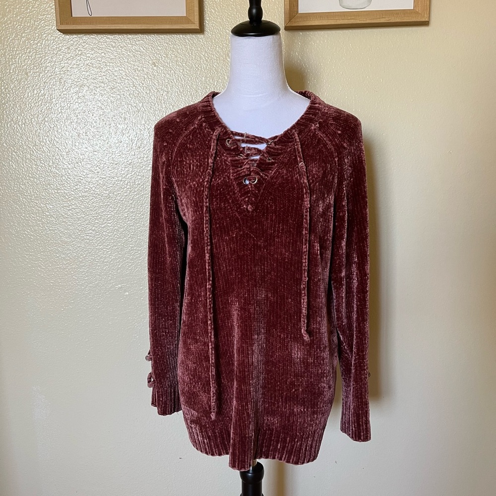 Jella C. Medium Top
